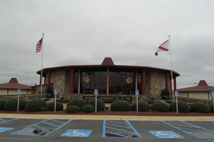 Salón Internacional de la Fama de los Deportes a Motor