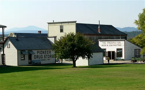 Fort Steele Heritage Town