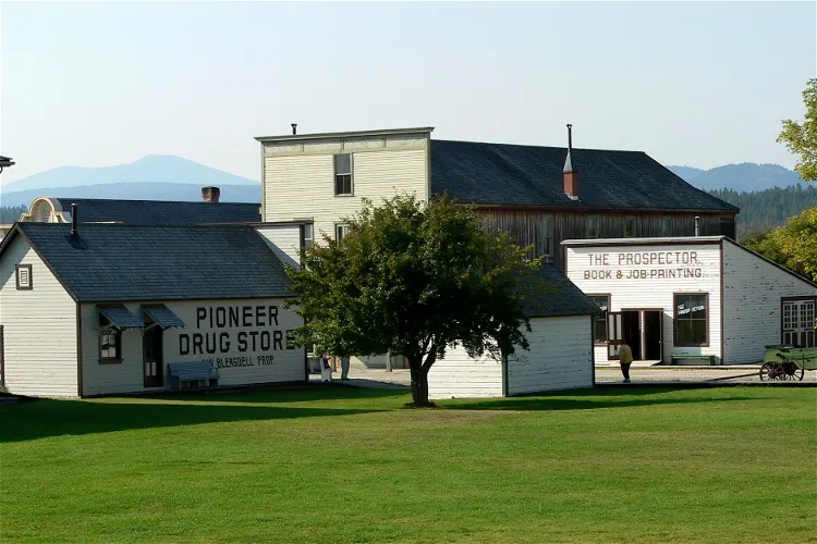Fort Steele Heritage Town