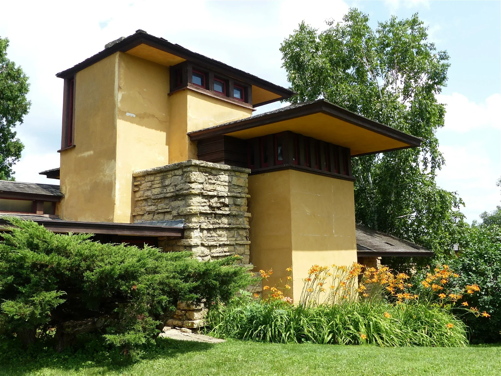 Taliesin Preservation, Inc. - Frank Lloyd Wright Visitor Center