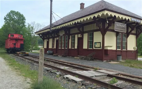 Potter Place Railroad Station