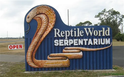 Reptile World Serpentarium