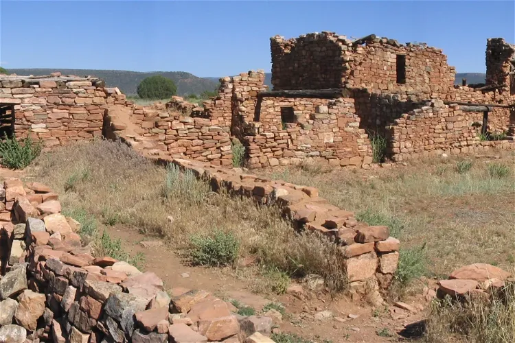 Kinishba Ruins