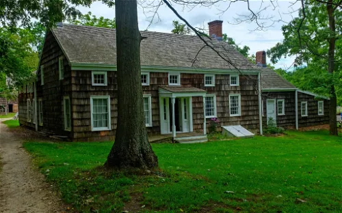 Old Bethpage Village Restoration