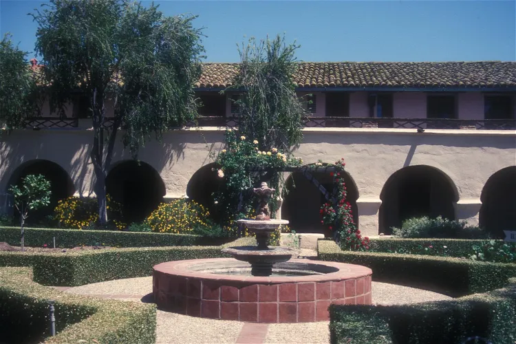 Old Mission Santa Inés
