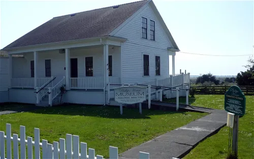 Phillips House Museum