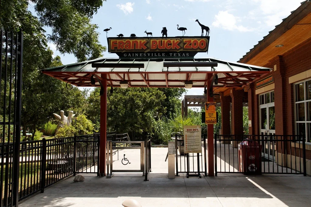 Frank Buck Zoo