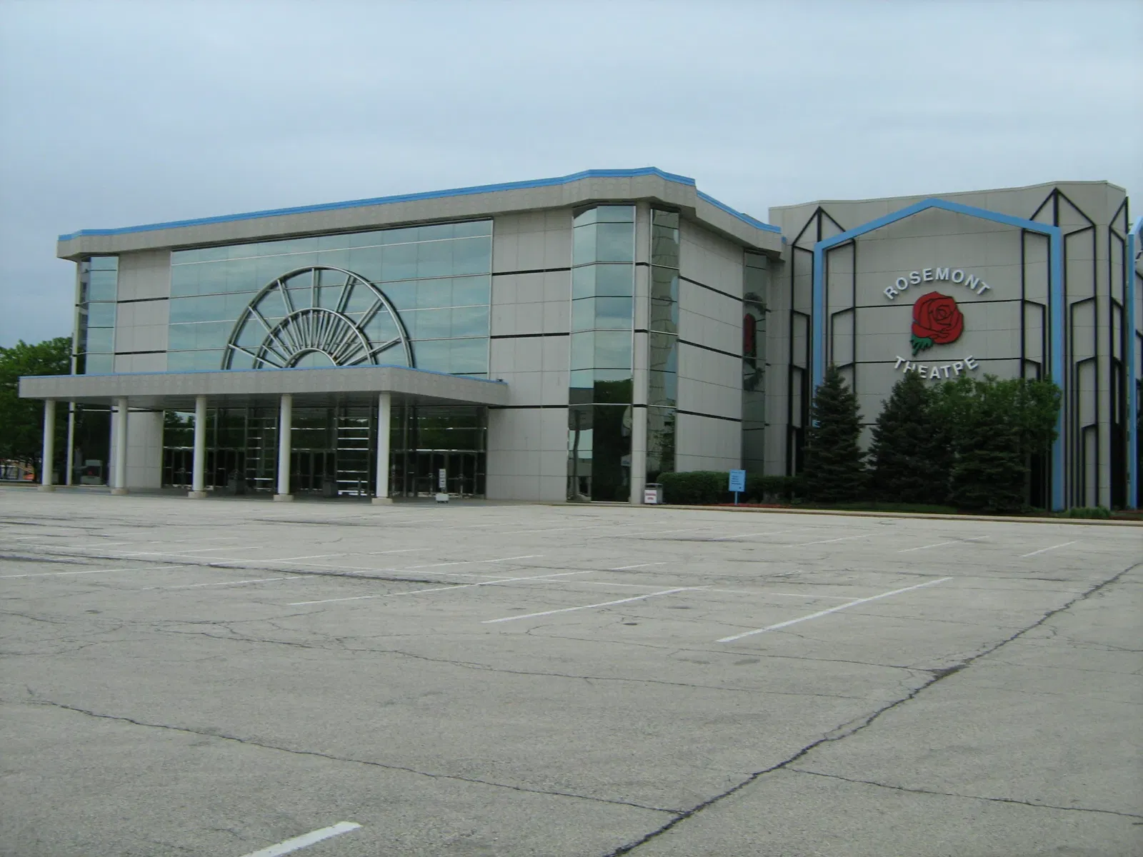 Rosemont: Museums, Exhibitions & Discounts - Whichmuseum