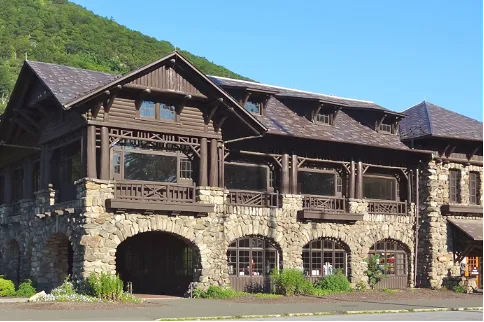 Trailside Museums and Zoo