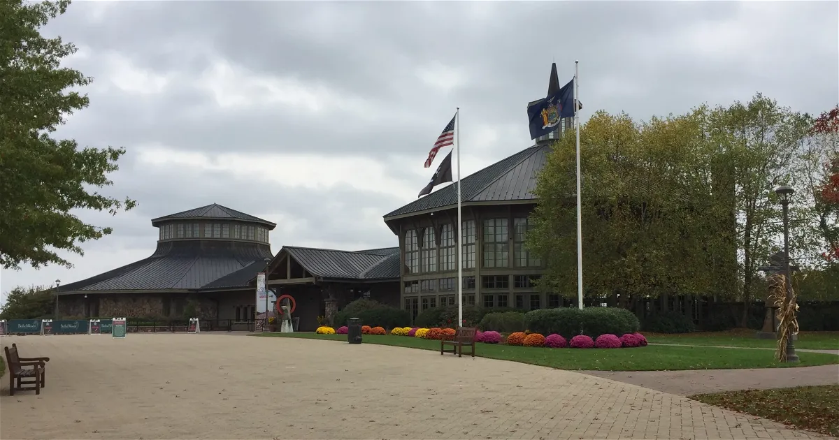 museum at bethel woods tours