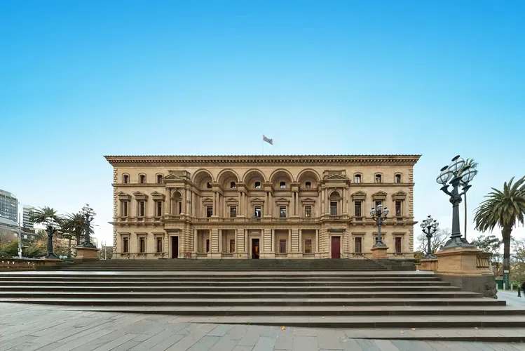 Old Treasury Building