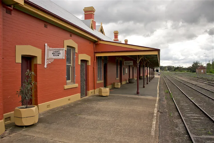 Cowra Railway Station