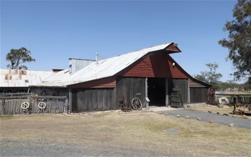 Jondaryan Woolshed