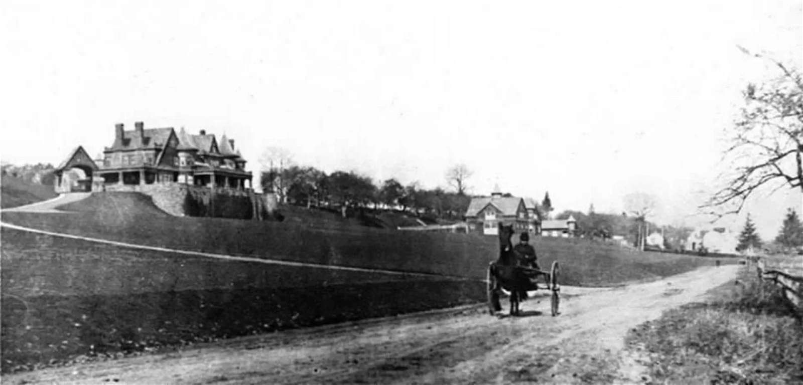 The Hiram Blauvelt Art Museum