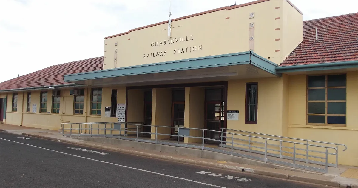 Charlliville Sign Post Charleville: Discover all 1+ Museums, Exhibitions & Discounts