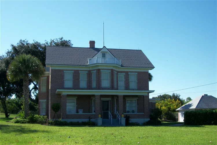 Hallstrom House