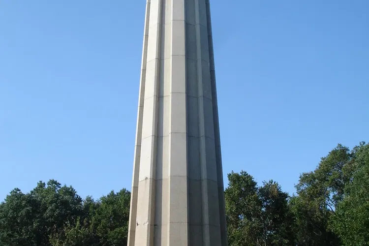 Thomas Alva Edison Memorial Tower