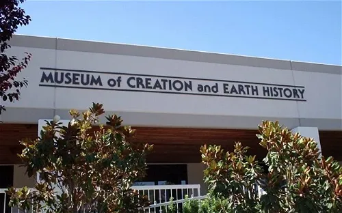 Creation and Earth History Museum