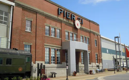 Pier 21