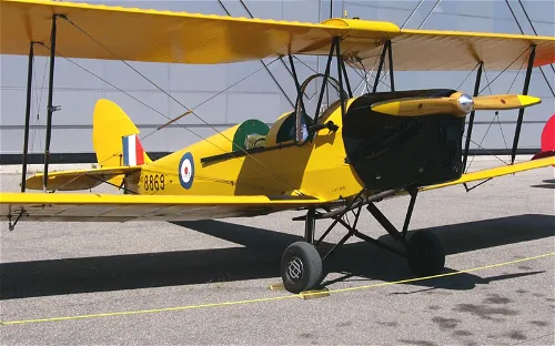 Vintage Wings of Canada