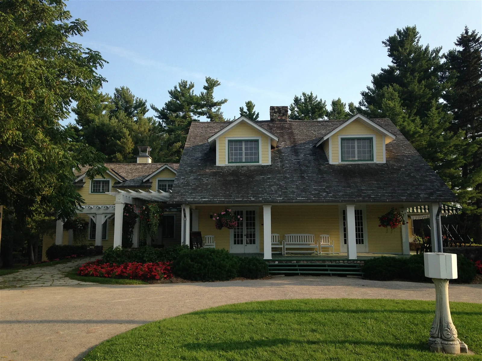 Mackenzie King Estate