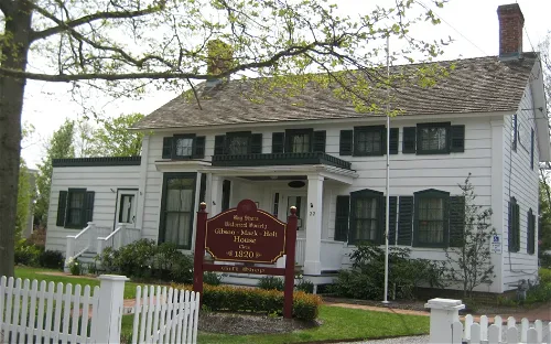 Bay Shore Historical Society