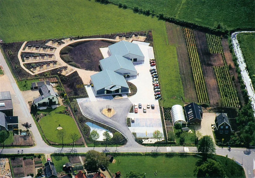 Amateurkunst in het Pluimveemuseum