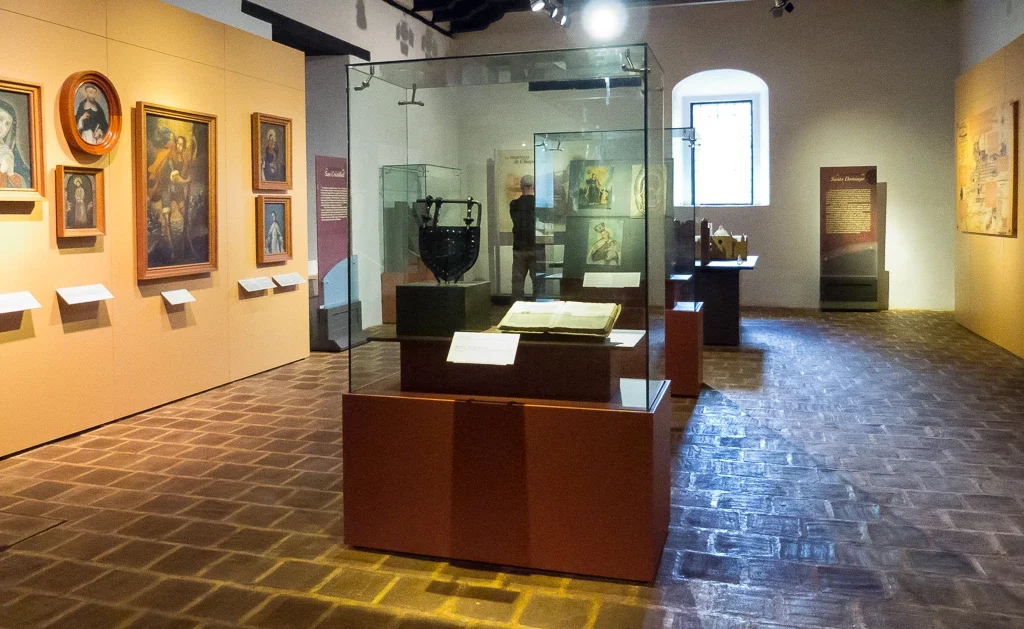 Museo de los Altos de Chiapas Ex Convento Santo Domingo de Guzmán