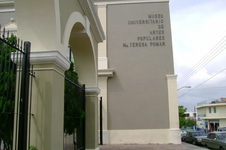 Musée universitaire d'arts populaires María Teresa Pomar