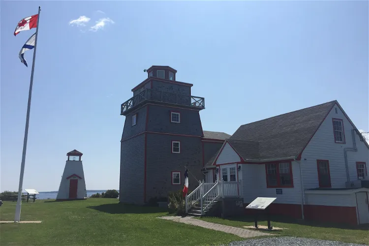 Fort Point Museum