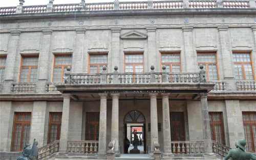 Museo Nacional de San Carlos