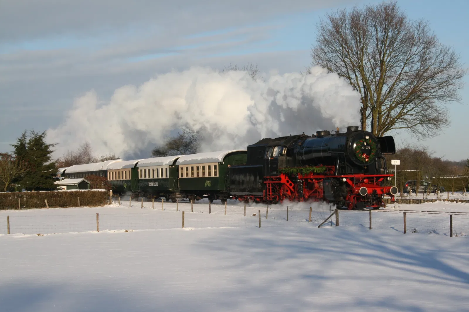 Veluwsche Stoomtrein Maatschappij (Beekbergen) - Visitor Information ...