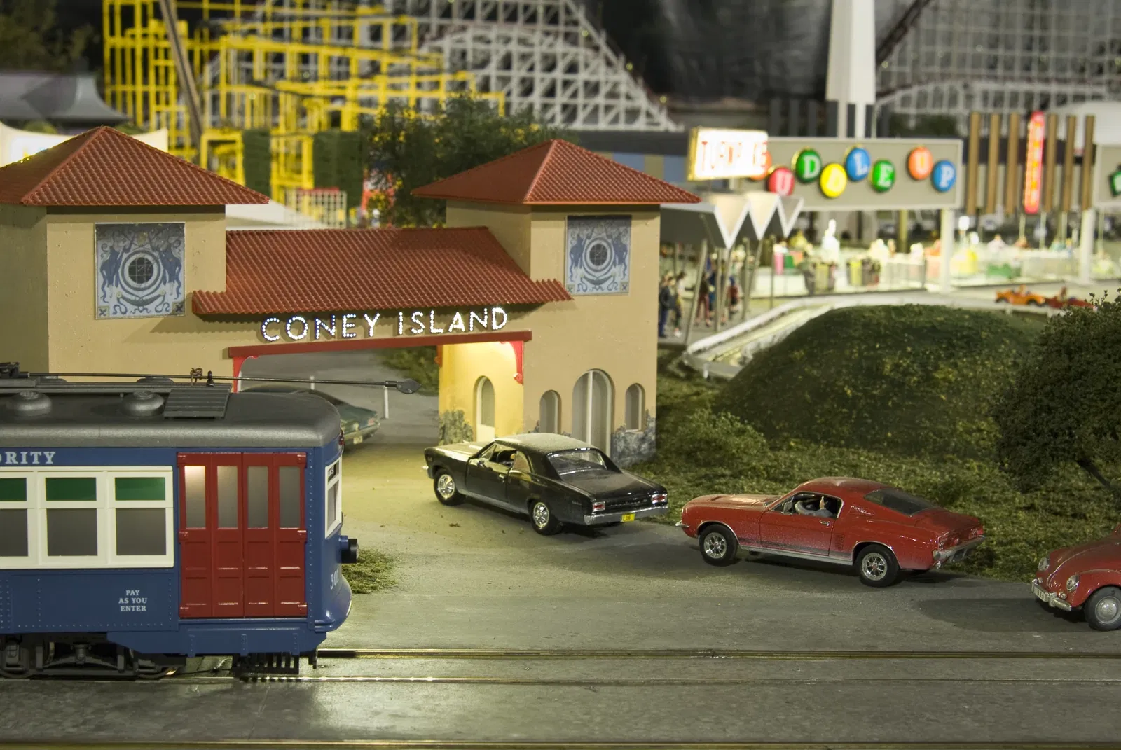 EnterTRAINment Junction