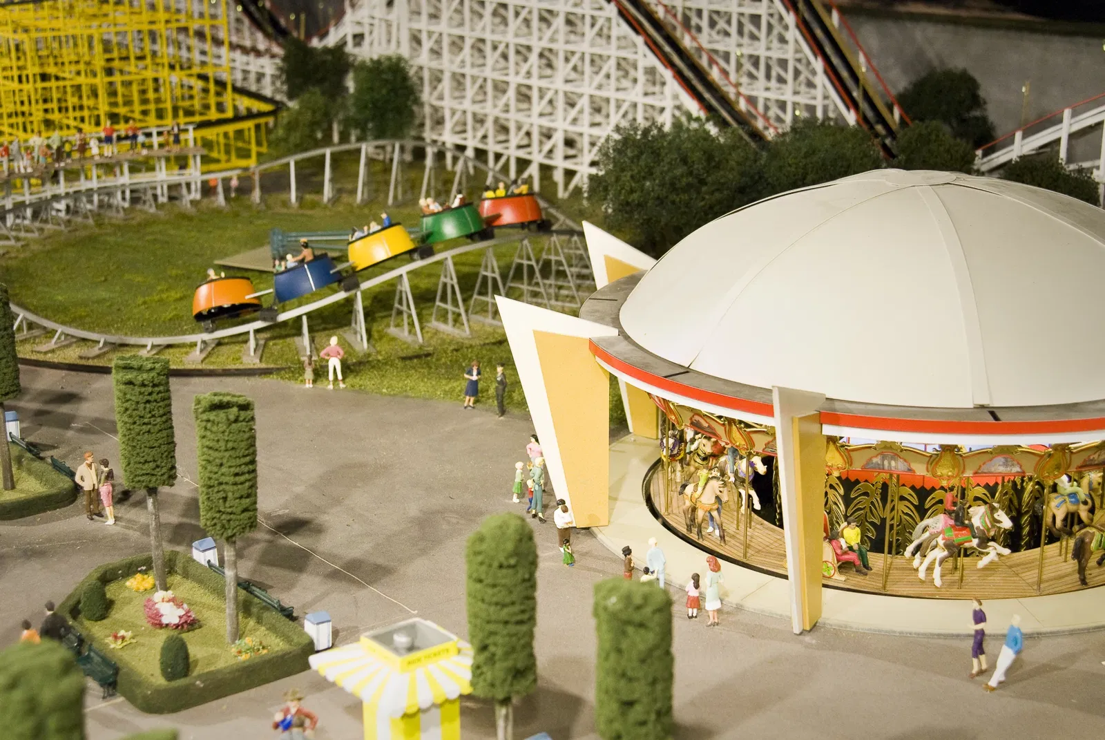 EnterTRAINment Junction