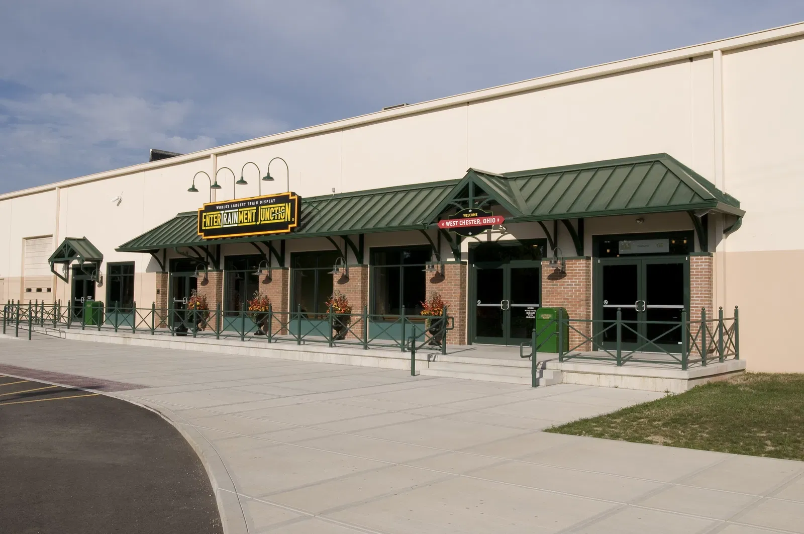 EnterTRAINment Junction