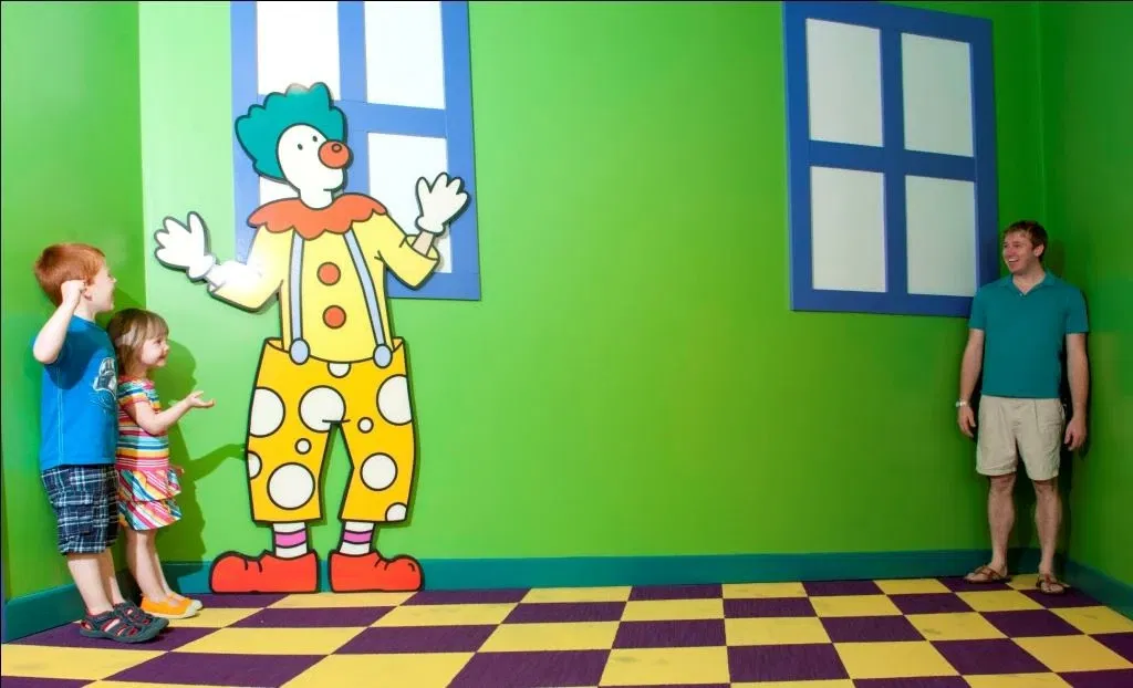 EnterTRAINment Junction