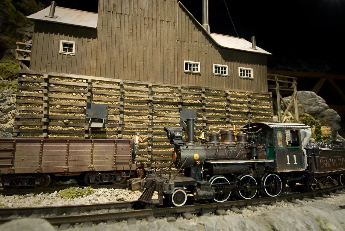 EnterTRAINment Junction