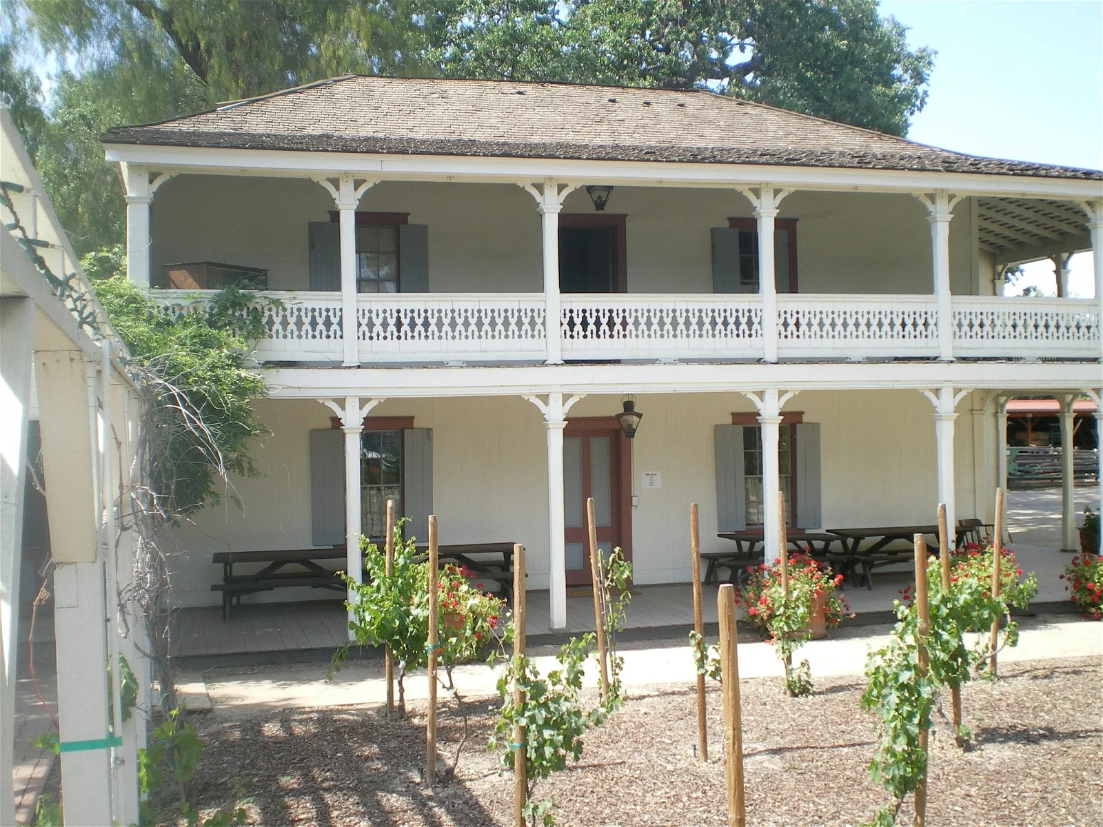 Leonis Adobe Museum