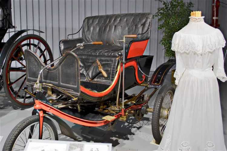 Northeast Classic Car Museum