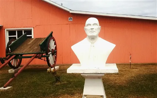 Virginia Choquintel Museum