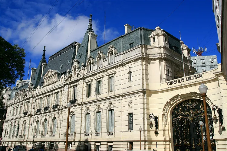 Paz Palace