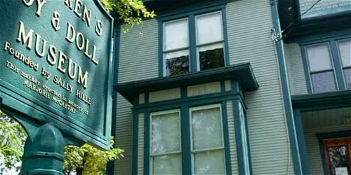 Antique and vintage toy display