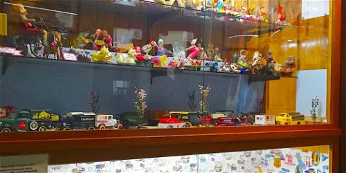 Antique and vintage toy display