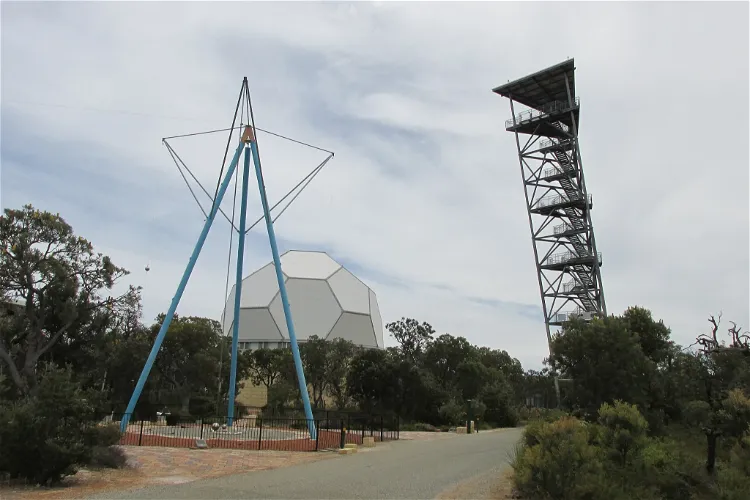 Gravity Discovery Centre & Observatory