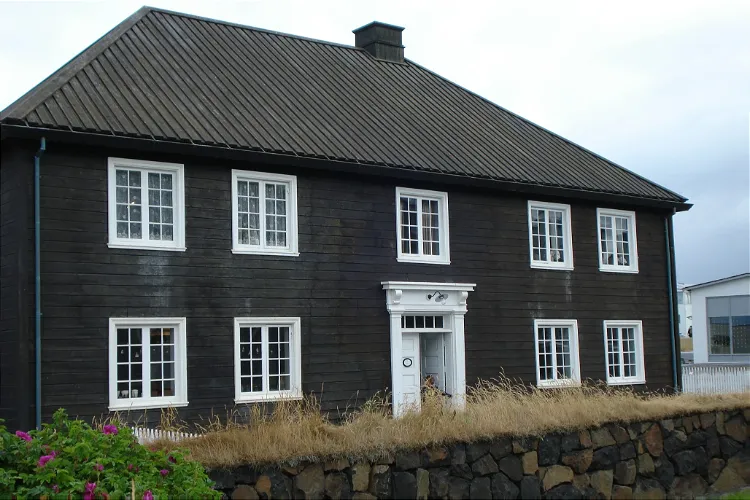 Norwegian House