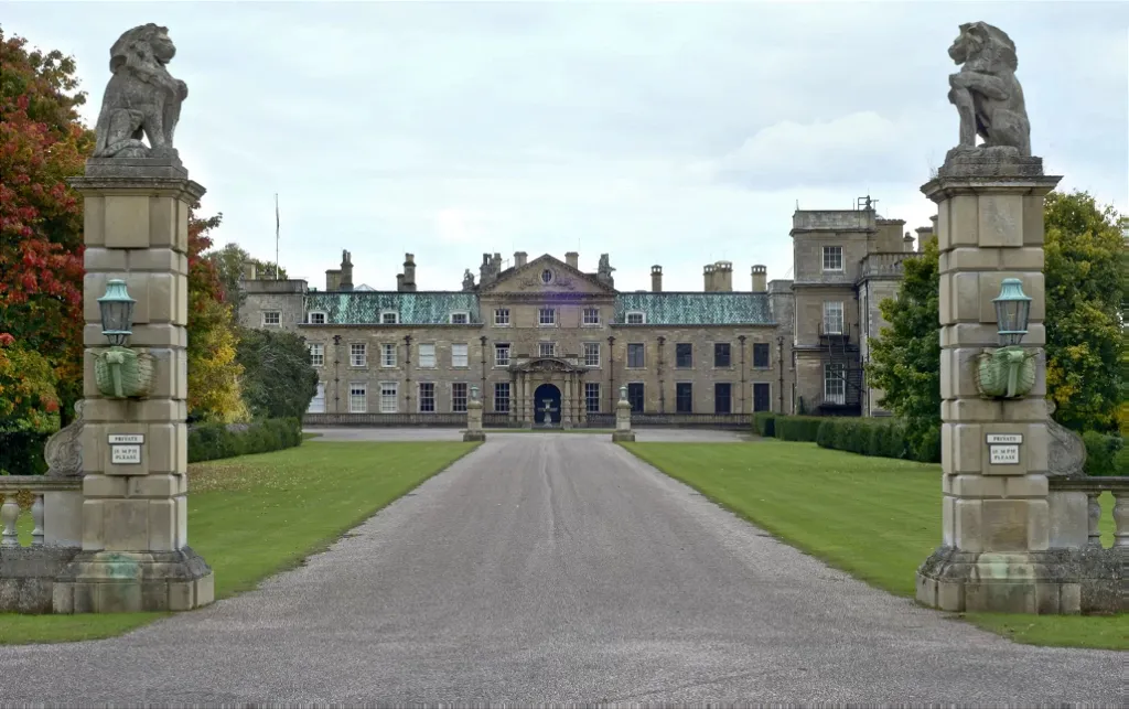 Welbeck Abbey State Room Tours