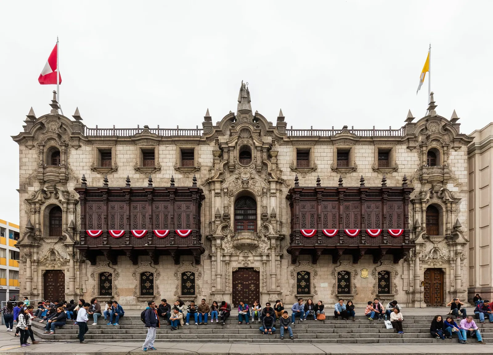 Archbishop's Palace of Lima: Where Neo-Colonial Elegance Meets Ecclesiastical History