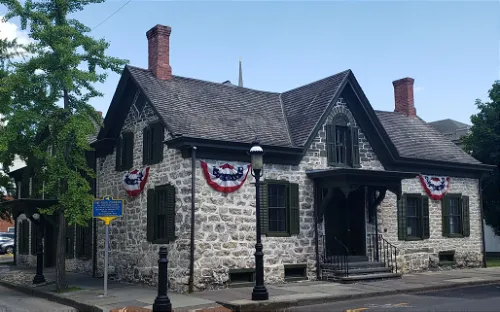 The Matthewis Persen House Museum