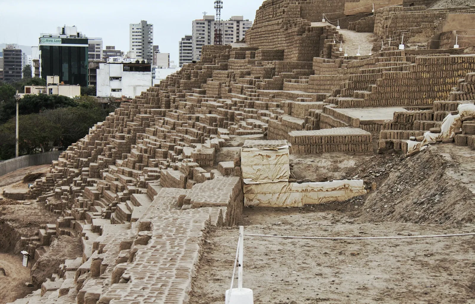 Huaca Pucllana