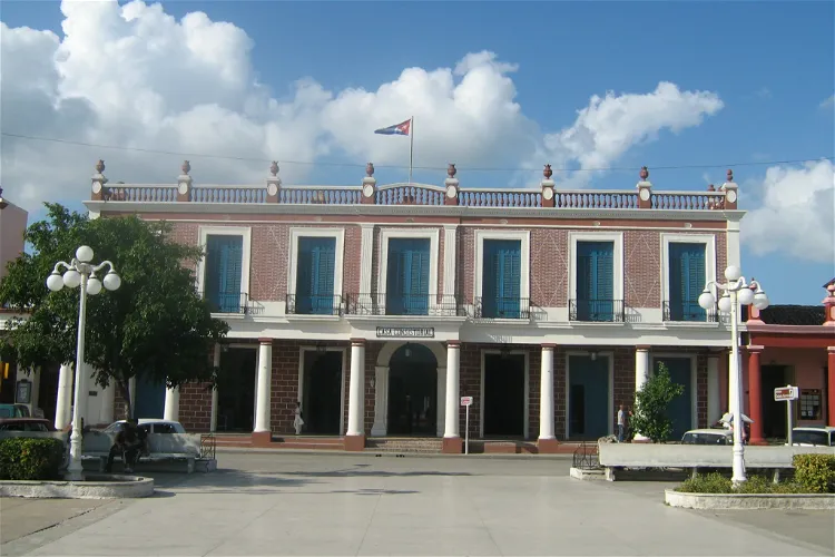Provincial Museum of History
